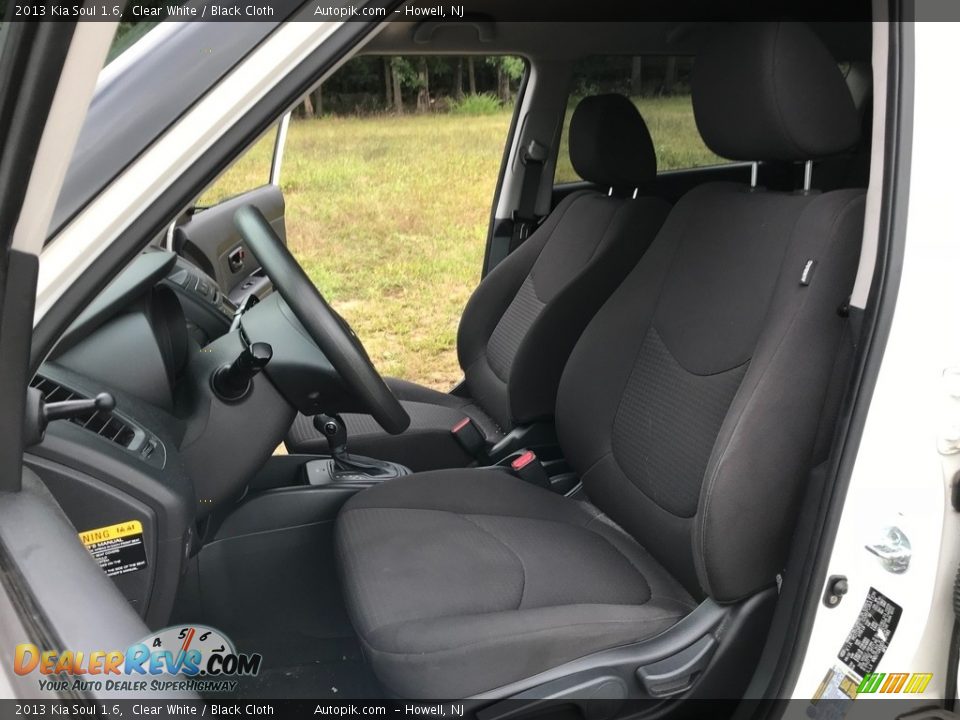 2013 Kia Soul 1.6 Clear White / Black Cloth Photo #17