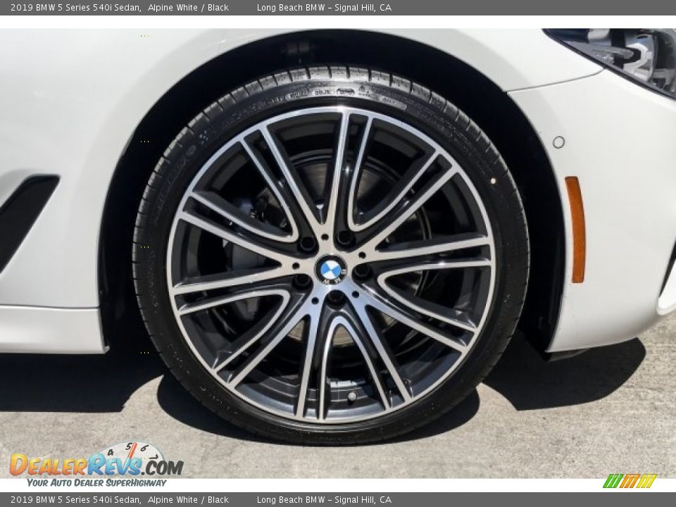 2019 BMW 5 Series 540i Sedan Alpine White / Black Photo #9
