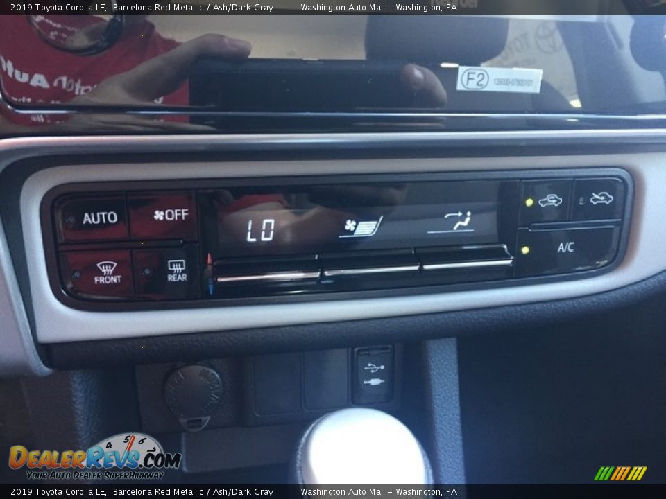 2019 Toyota Corolla LE Barcelona Red Metallic / Ash/Dark Gray Photo #18