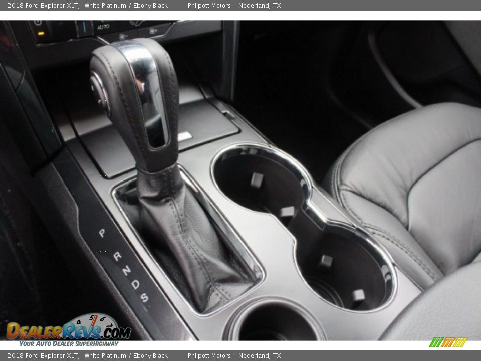 2018 Ford Explorer XLT White Platinum / Ebony Black Photo #19