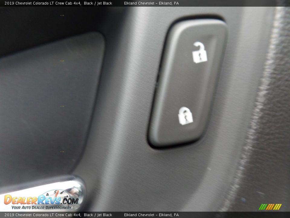 2019 Chevrolet Colorado LT Crew Cab 4x4 Black / Jet Black Photo #25