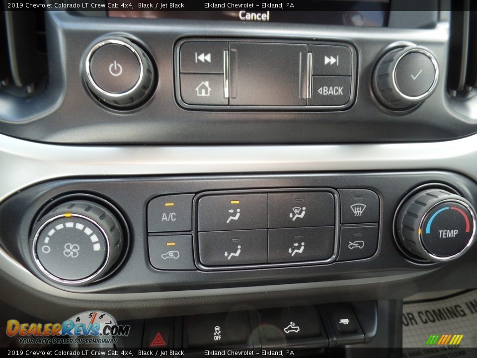 2019 Chevrolet Colorado LT Crew Cab 4x4 Black / Jet Black Photo #36