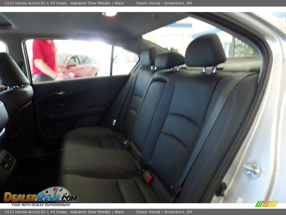 2013 Honda Accord EX-L V6 Sedan Alabaster Silver Metallic / Black Photo #18