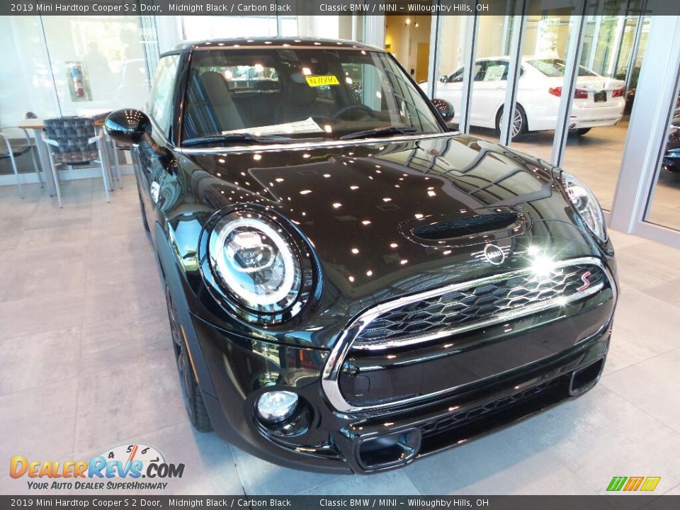 2019 Mini Hardtop Cooper S 2 Door Midnight Black / Carbon Black Photo #1