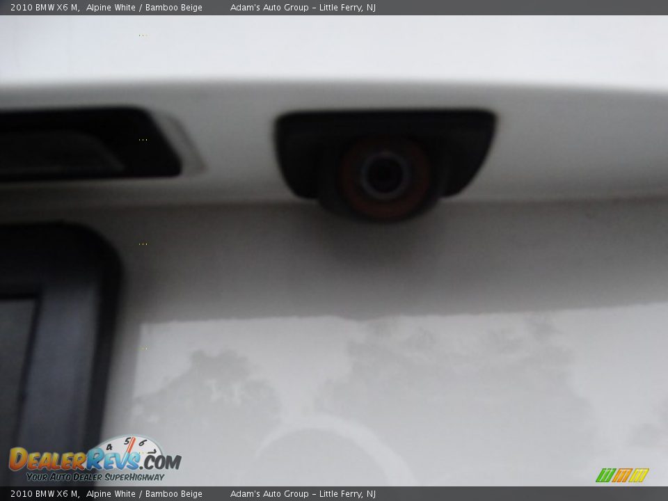 2010 BMW X6 M Alpine White / Bamboo Beige Photo #25