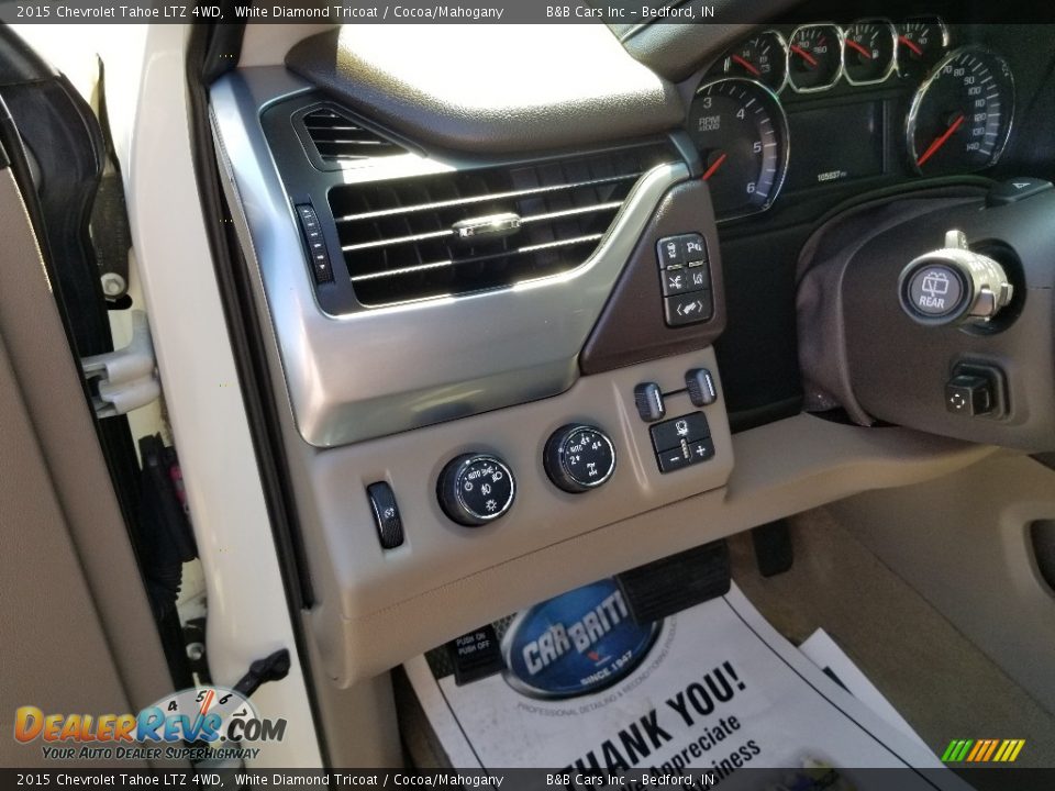 2015 Chevrolet Tahoe LTZ 4WD White Diamond Tricoat / Cocoa/Mahogany Photo #31