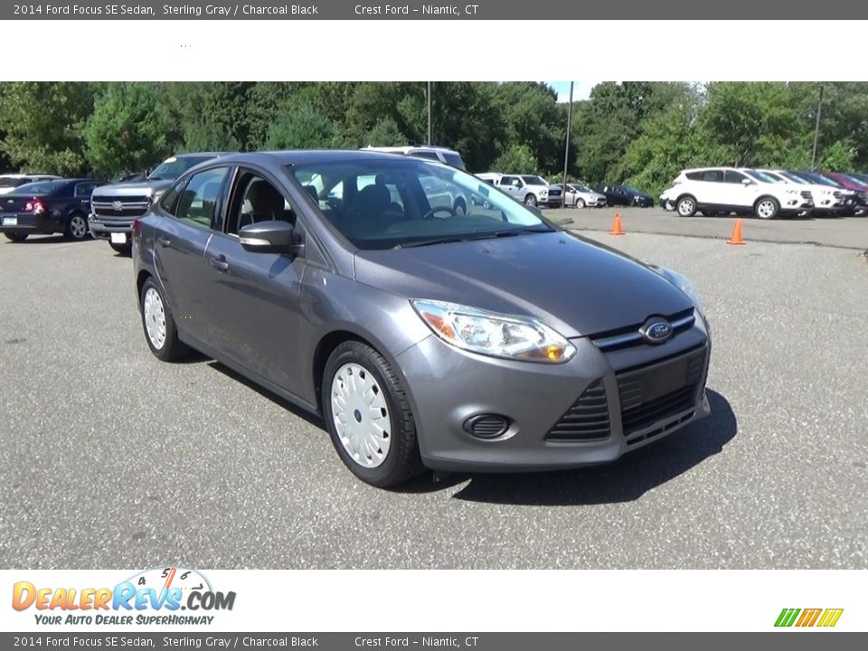 2014 Ford Focus SE Sedan Sterling Gray / Charcoal Black Photo #1
