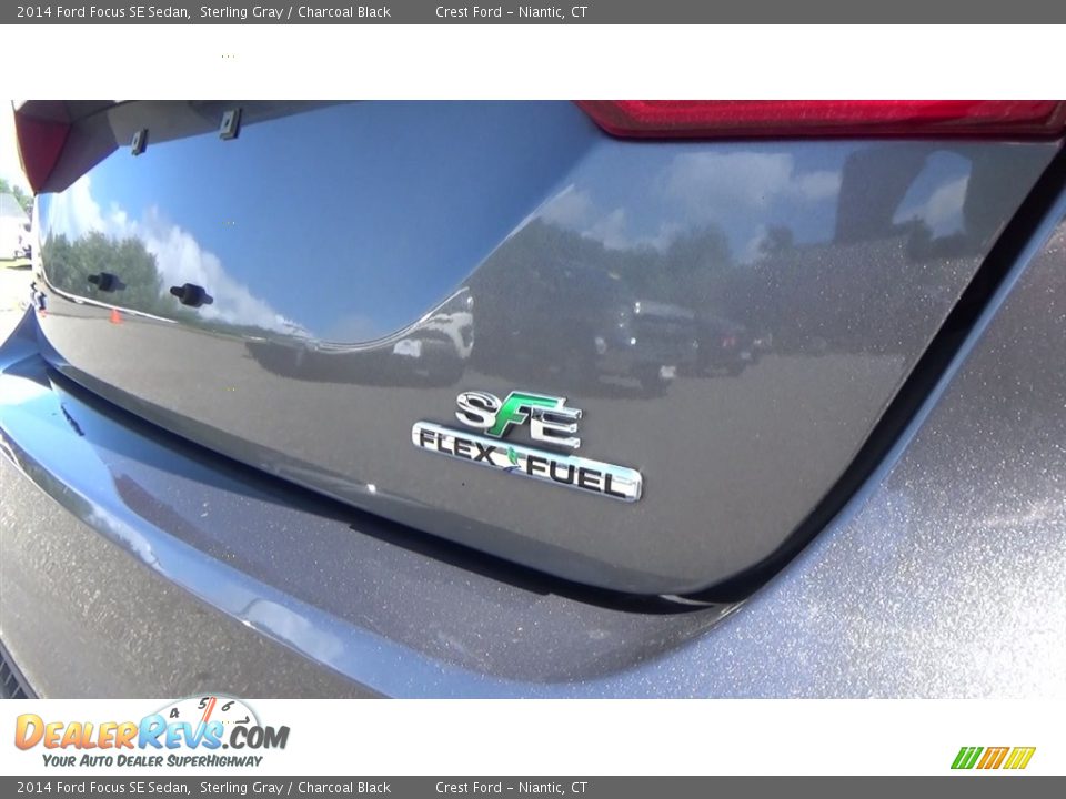 2014 Ford Focus SE Sedan Sterling Gray / Charcoal Black Photo #9