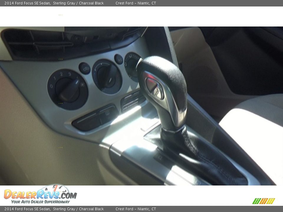 2014 Ford Focus SE Sedan Sterling Gray / Charcoal Black Photo #16