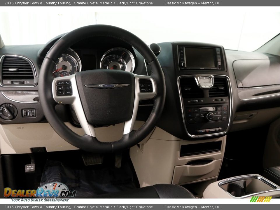 2016 Chrysler Town & Country Touring Granite Crystal Metallic / Black/Light Graystone Photo #5