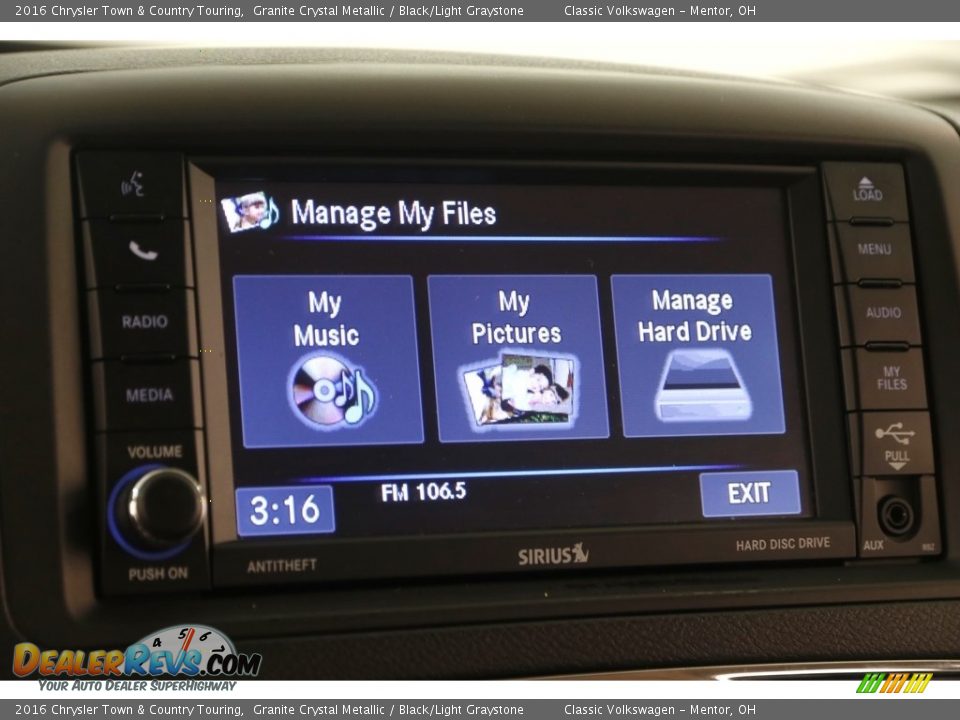 2016 Chrysler Town & Country Touring Granite Crystal Metallic / Black/Light Graystone Photo #11