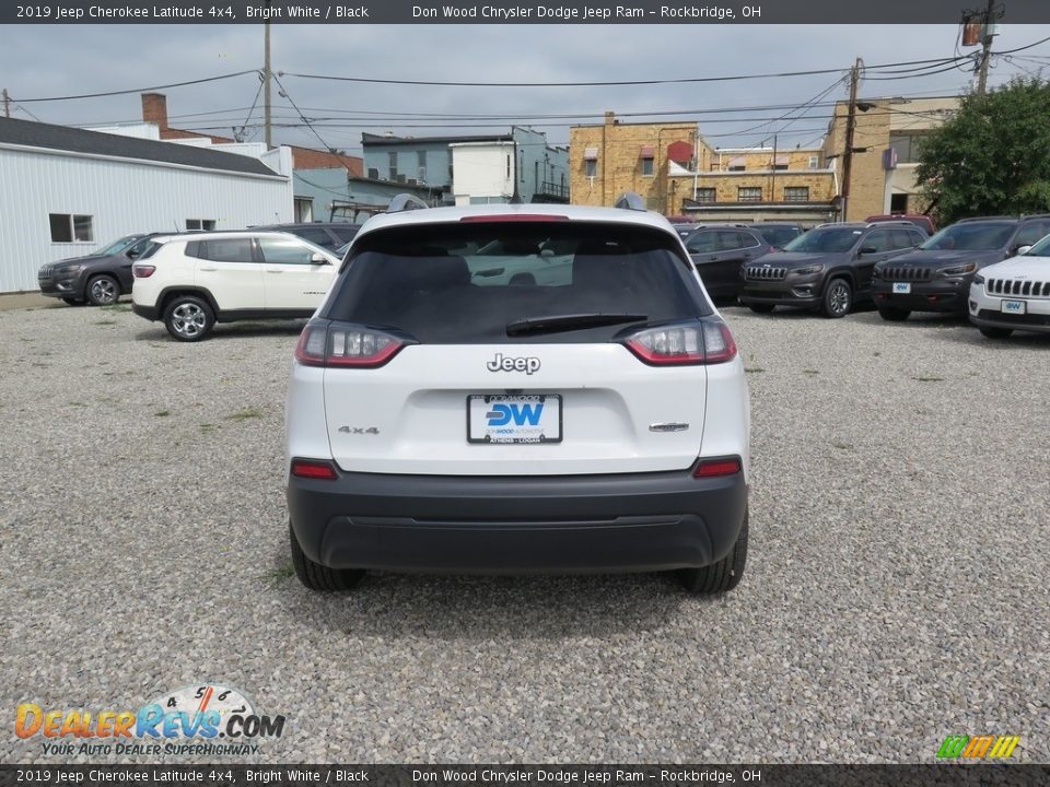 2019 Jeep Cherokee Latitude 4x4 Bright White / Black Photo #6