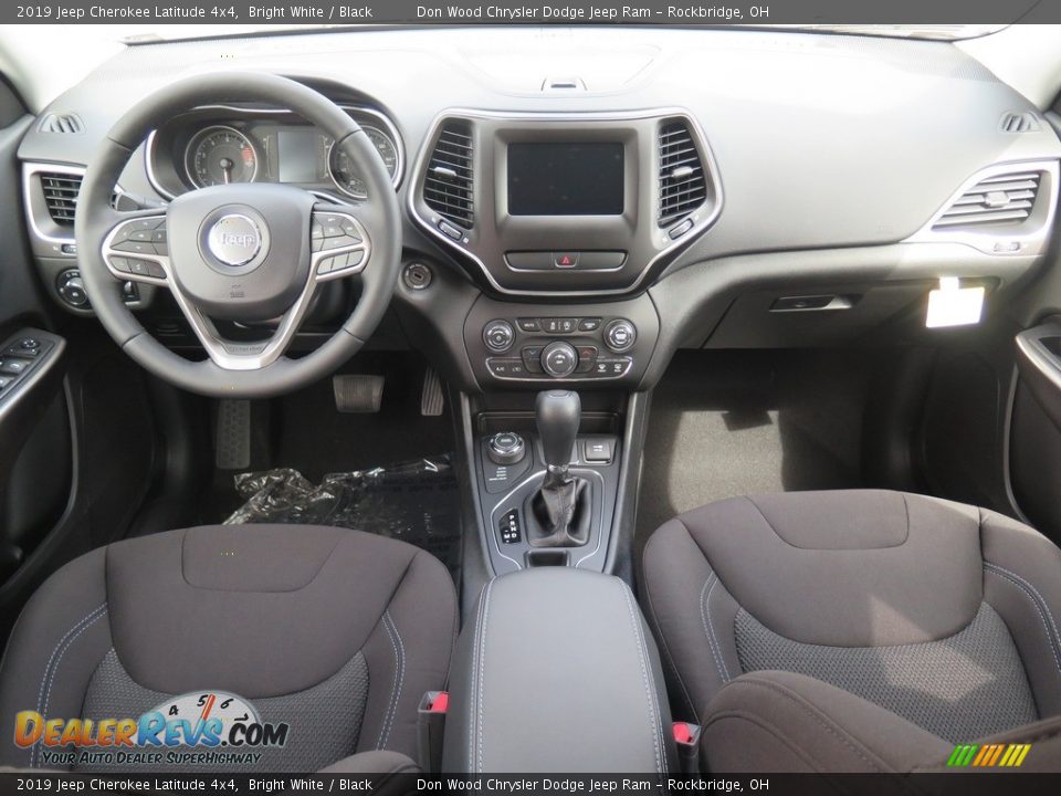 2019 Jeep Cherokee Latitude 4x4 Bright White / Black Photo #10