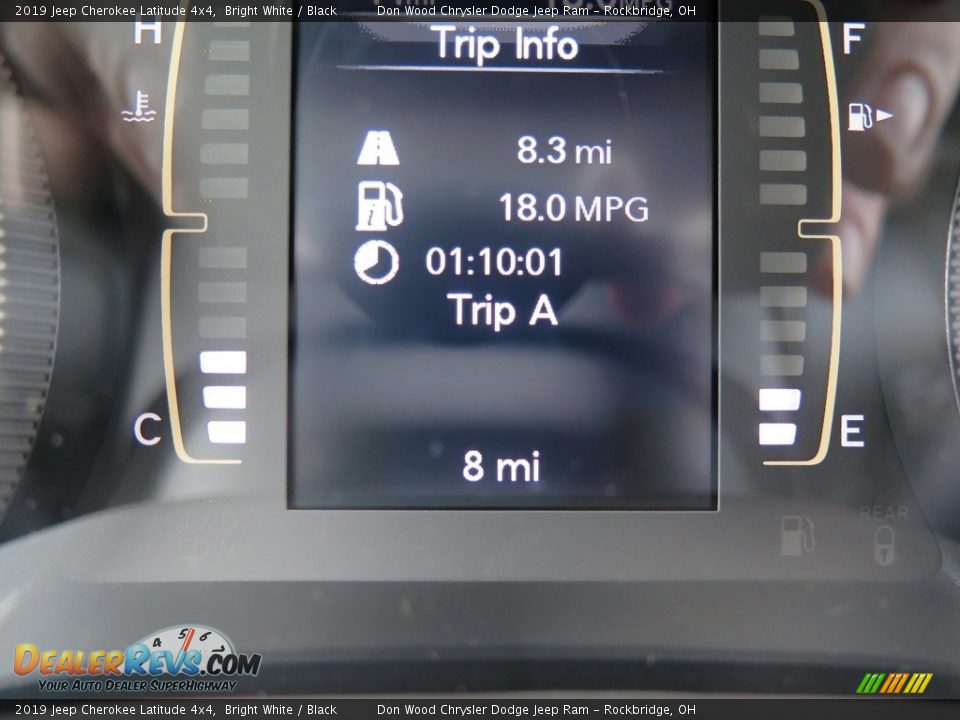 2019 Jeep Cherokee Latitude 4x4 Bright White / Black Photo #16