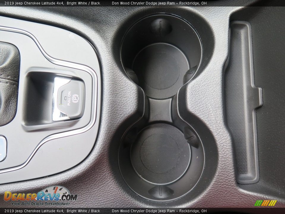 2019 Jeep Cherokee Latitude 4x4 Bright White / Black Photo #19