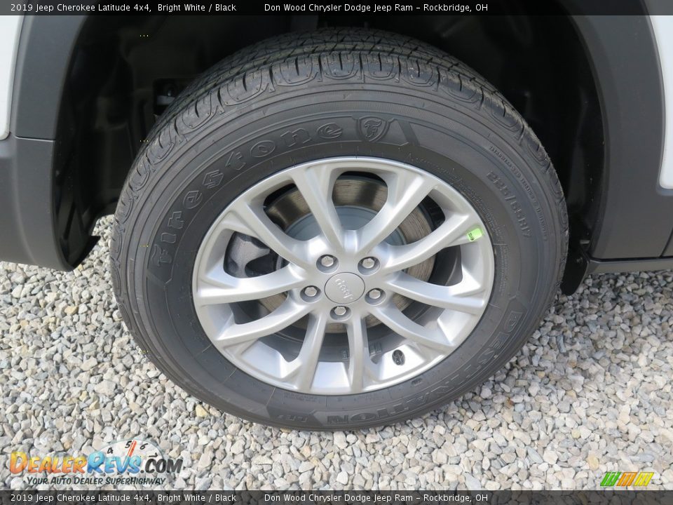 2019 Jeep Cherokee Latitude 4x4 Bright White / Black Photo #24