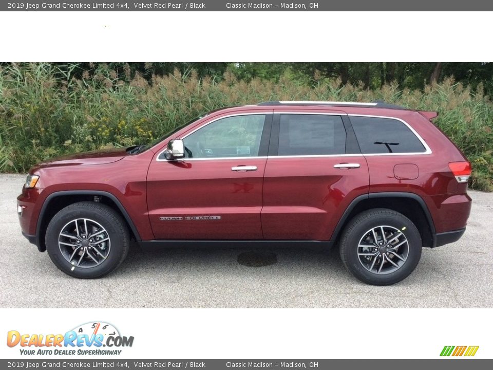 2019 Jeep Grand Cherokee Limited 4x4 Velvet Red Pearl / Black Photo #3