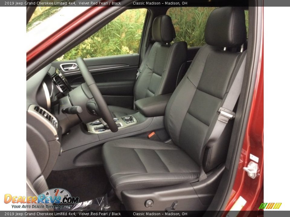 2019 Jeep Grand Cherokee Limited 4x4 Velvet Red Pearl / Black Photo #10