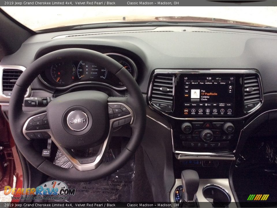 2019 Jeep Grand Cherokee Limited 4x4 Velvet Red Pearl / Black Photo #11