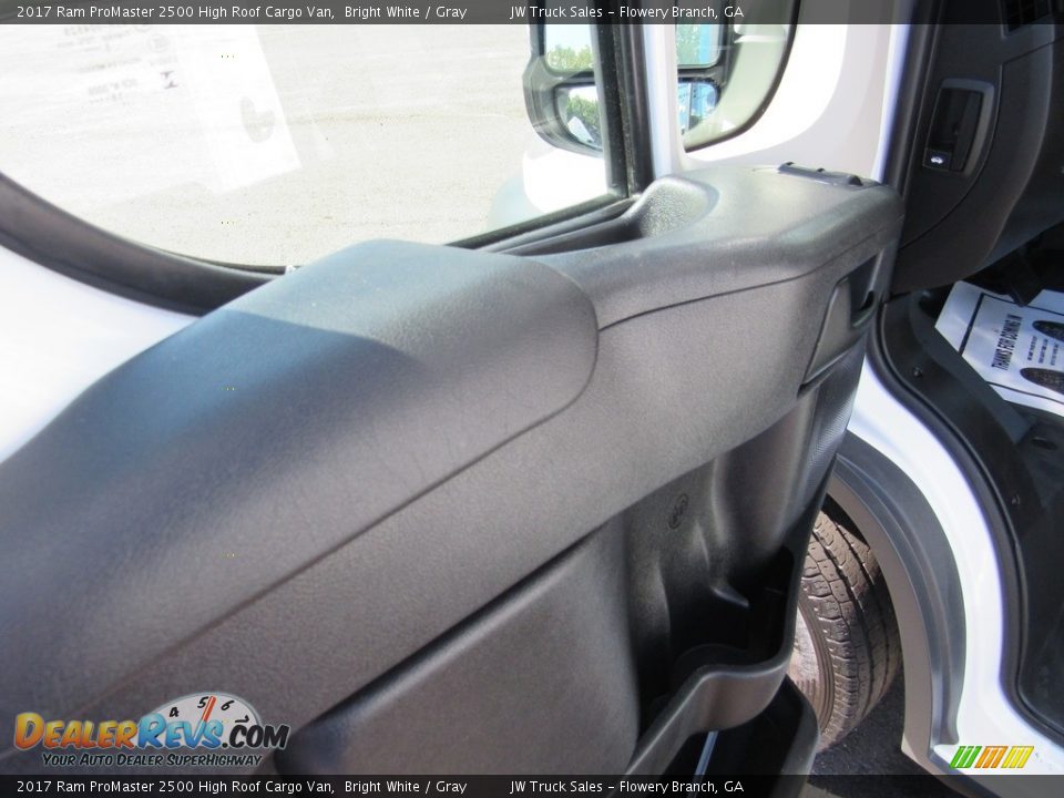 2017 Ram ProMaster 2500 High Roof Cargo Van Bright White / Gray Photo #11