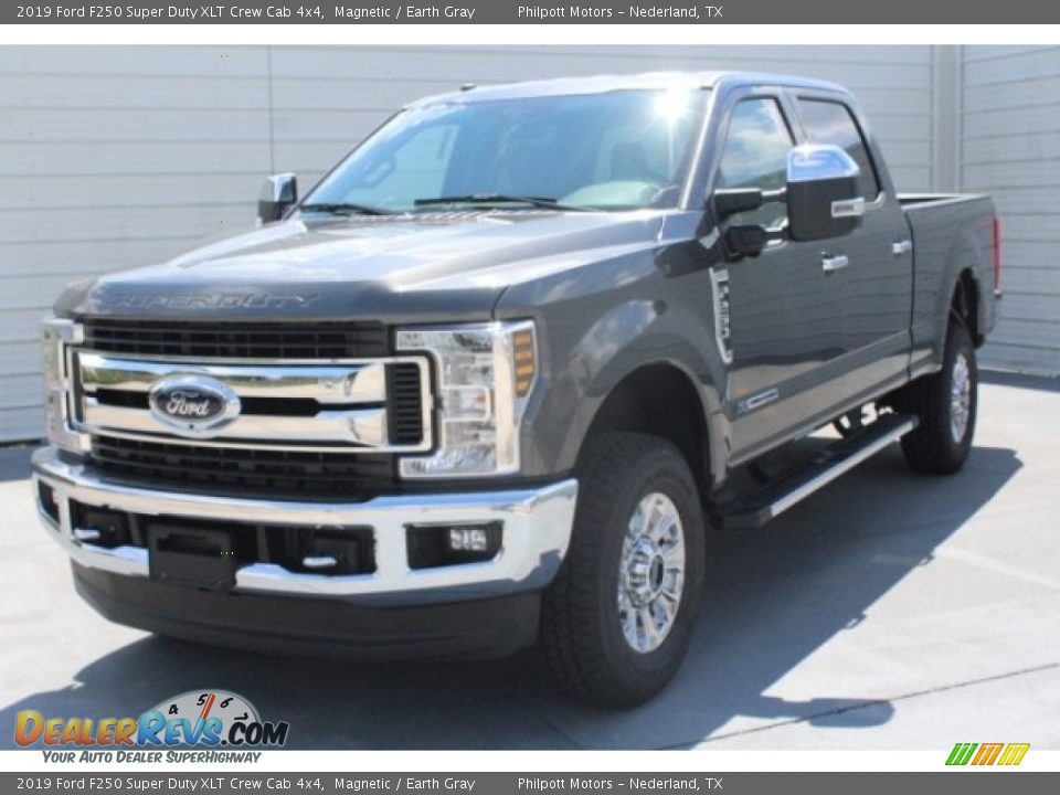2019 Ford F250 Super Duty XLT Crew Cab 4x4 Magnetic / Earth Gray Photo #3