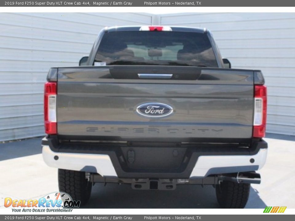 2019 Ford F250 Super Duty XLT Crew Cab 4x4 Magnetic / Earth Gray Photo #8