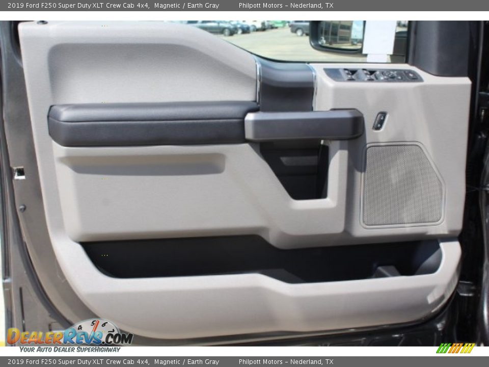 2019 Ford F250 Super Duty XLT Crew Cab 4x4 Magnetic / Earth Gray Photo #12
