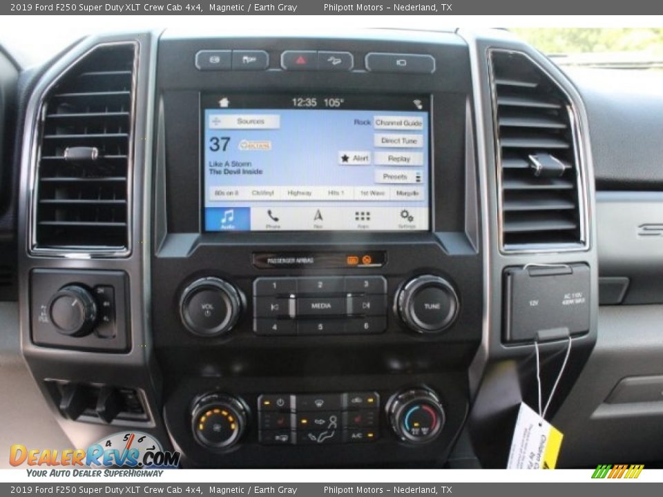 2019 Ford F250 Super Duty XLT Crew Cab 4x4 Magnetic / Earth Gray Photo #17