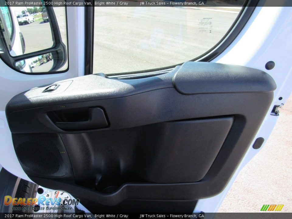 2017 Ram ProMaster 2500 High Roof Cargo Van Bright White / Gray Photo #27