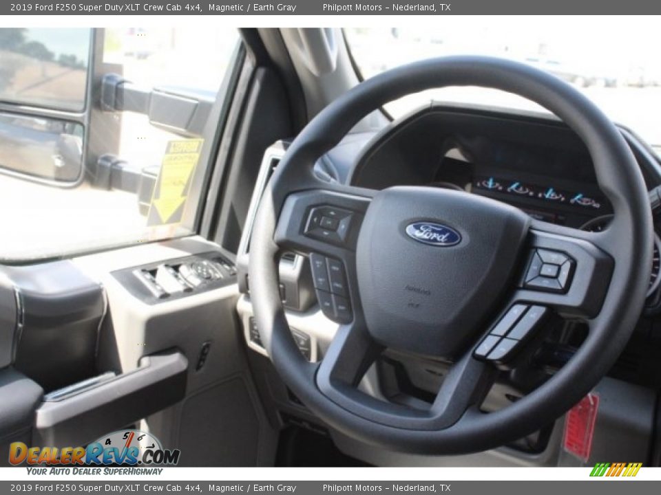 2019 Ford F250 Super Duty XLT Crew Cab 4x4 Magnetic / Earth Gray Photo #25