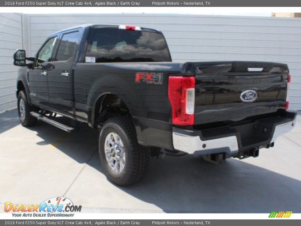 2019 Ford F250 Super Duty XLT Crew Cab 4x4 Agate Black / Earth Gray Photo #7