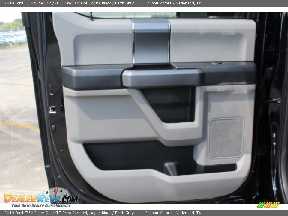 2019 Ford F250 Super Duty XLT Crew Cab 4x4 Agate Black / Earth Gray Photo #22