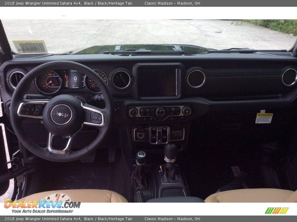 2018 Jeep Wrangler Unlimited Sahara 4x4 Black / Black/Heritage Tan Photo #11