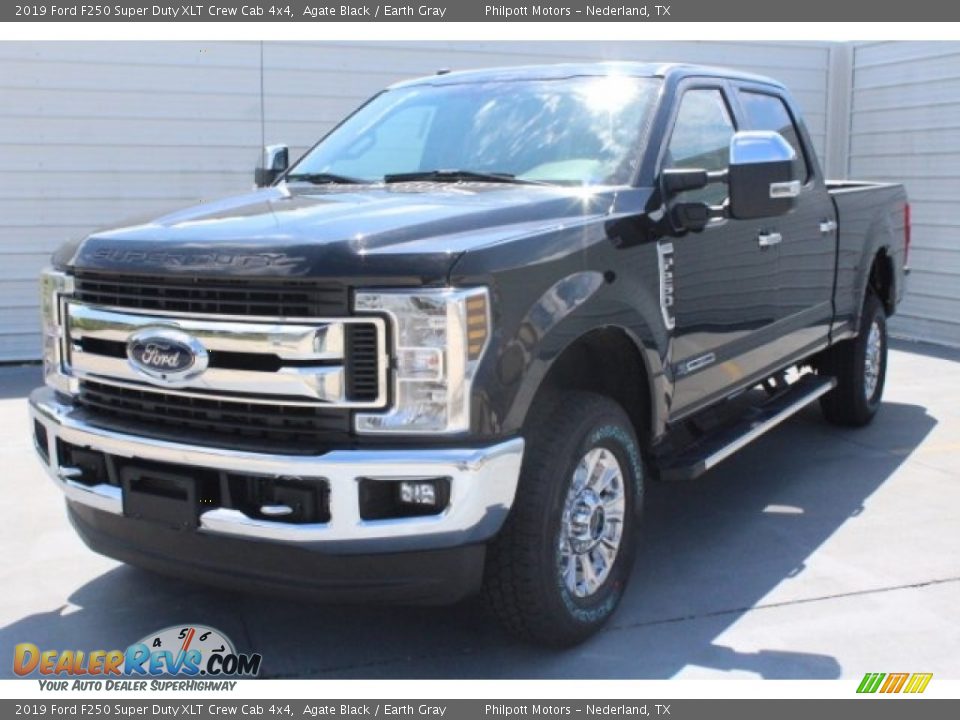 2019 Ford F250 Super Duty XLT Crew Cab 4x4 Agate Black / Earth Gray Photo #3