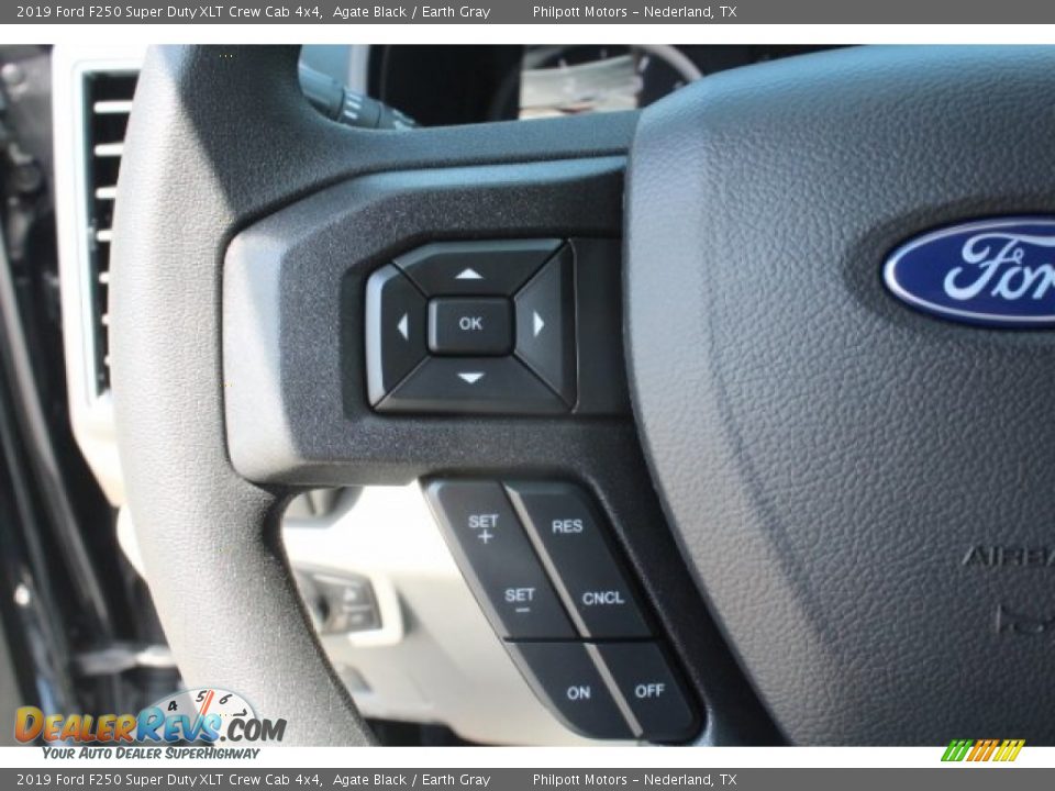 2019 Ford F250 Super Duty XLT Crew Cab 4x4 Agate Black / Earth Gray Photo #18