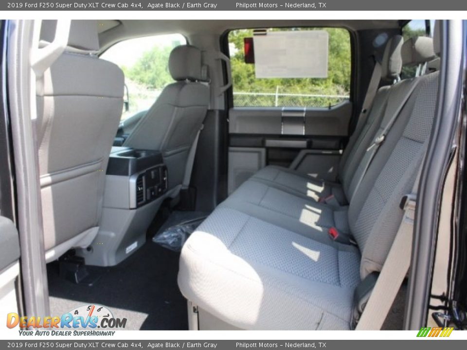 2019 Ford F250 Super Duty XLT Crew Cab 4x4 Agate Black / Earth Gray Photo #23