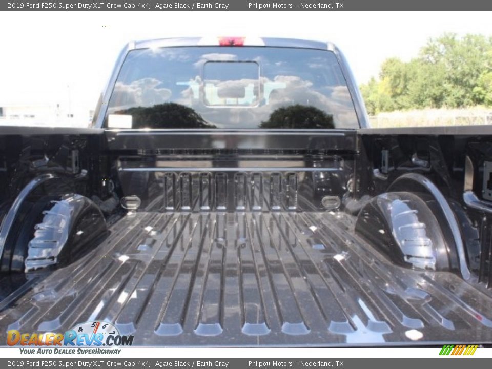 2019 Ford F250 Super Duty XLT Crew Cab 4x4 Agate Black / Earth Gray Photo #26