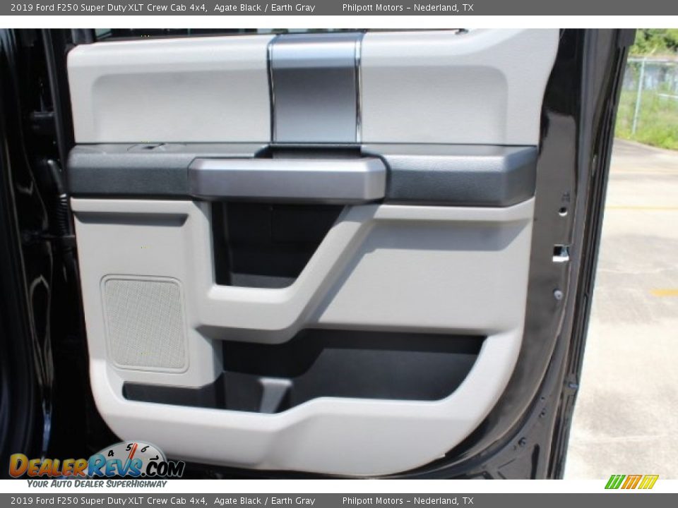 2019 Ford F250 Super Duty XLT Crew Cab 4x4 Agate Black / Earth Gray Photo #27