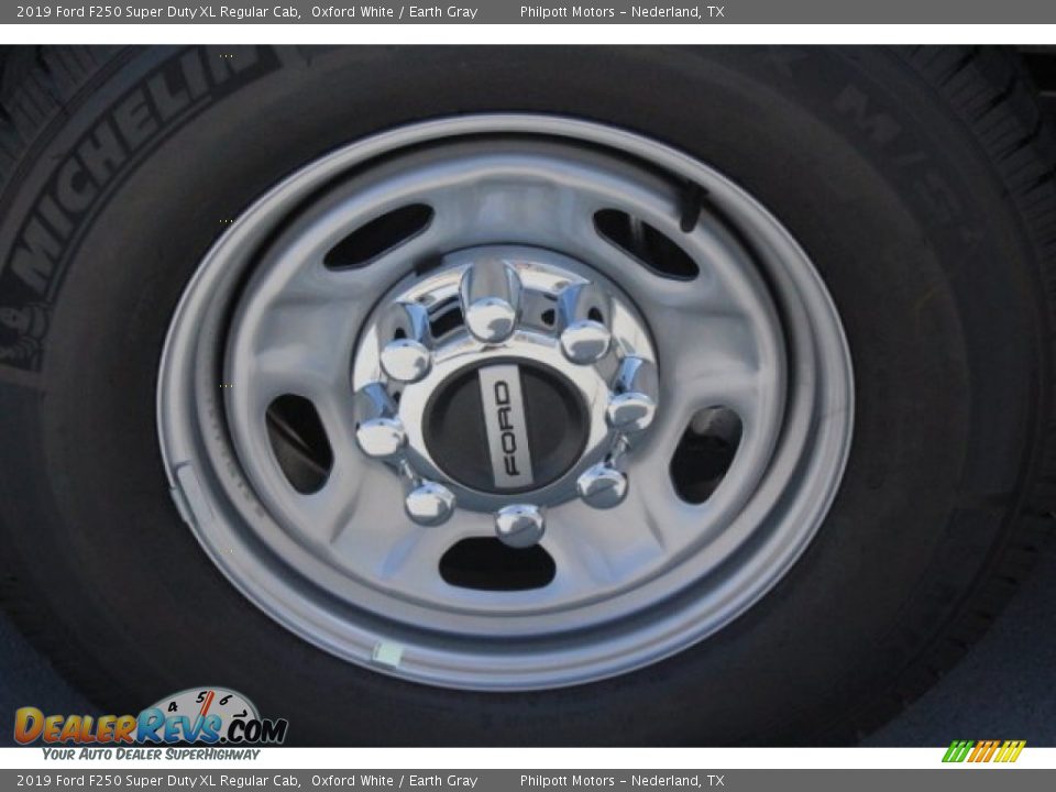 2019 Ford F250 Super Duty XL Regular Cab Oxford White / Earth Gray Photo #5
