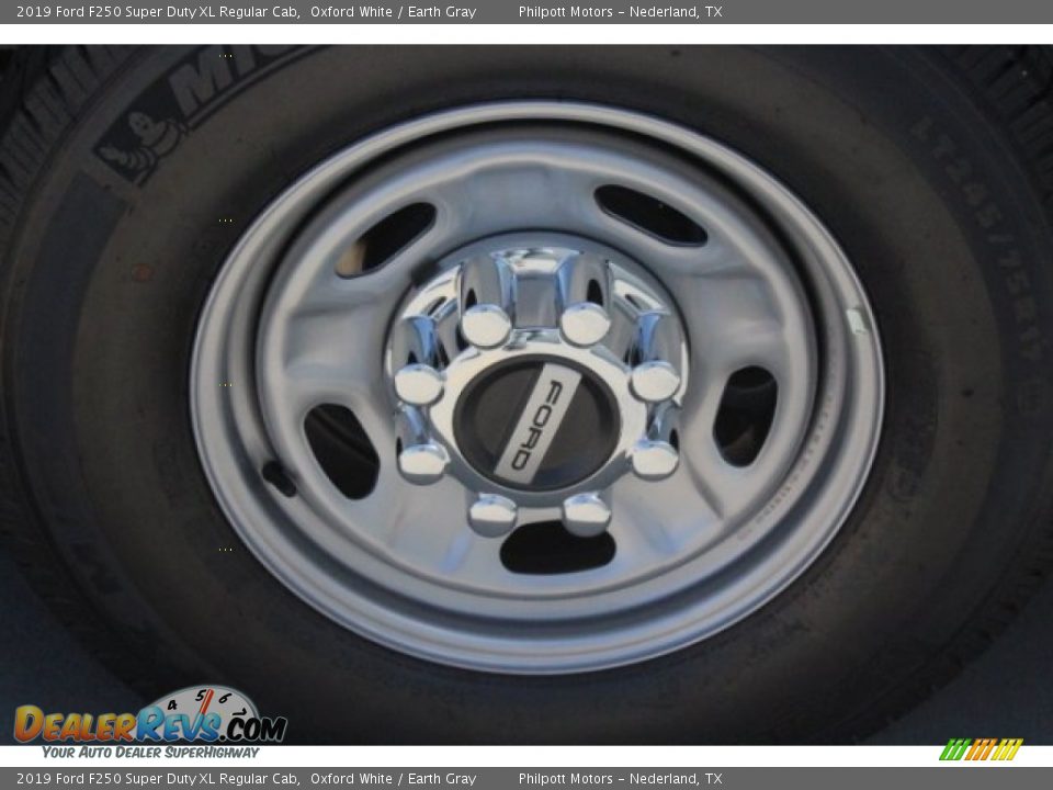 2019 Ford F250 Super Duty XL Regular Cab Oxford White / Earth Gray Photo #6