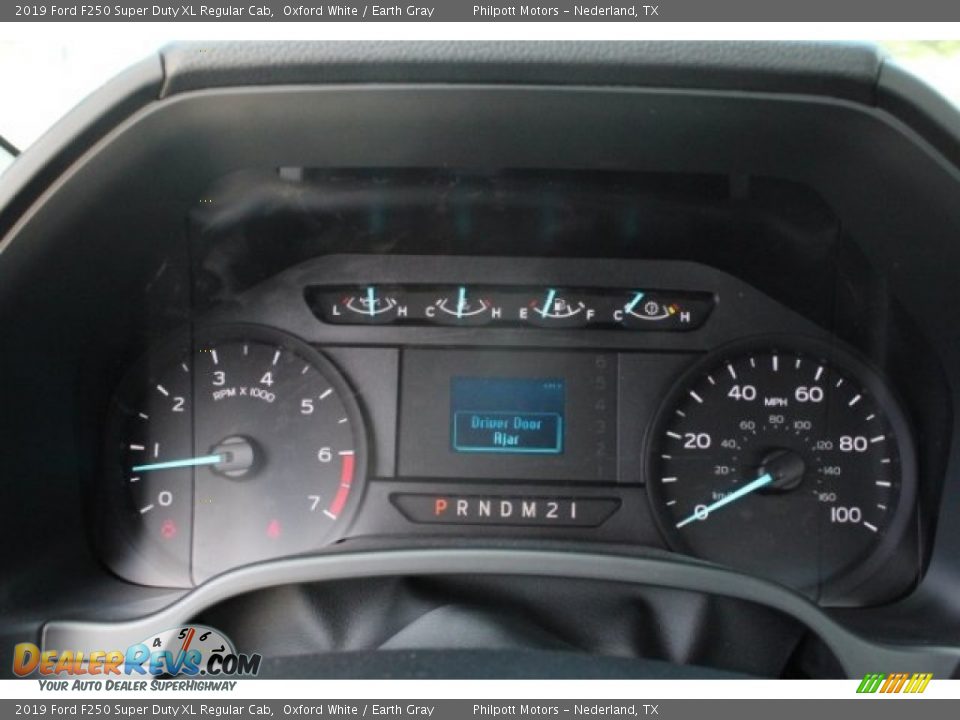 2019 Ford F250 Super Duty XL Regular Cab Oxford White / Earth Gray Photo #19