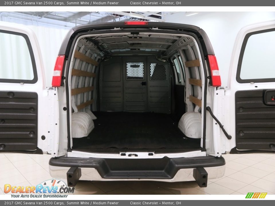 2017 GMC Savana Van 2500 Cargo Summit White / Medium Pewter Photo #15