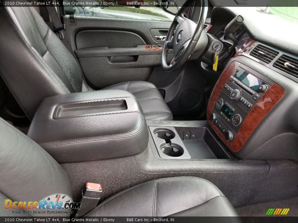 2010 Chevrolet Tahoe LT 4x4 Blue Granite Metallic / Ebony Photo #15
