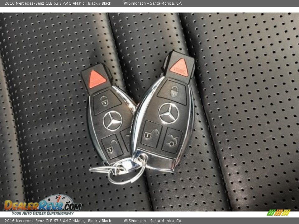 Keys of 2016 Mercedes-Benz GLE 63 S AMG 4Matic Photo #11
