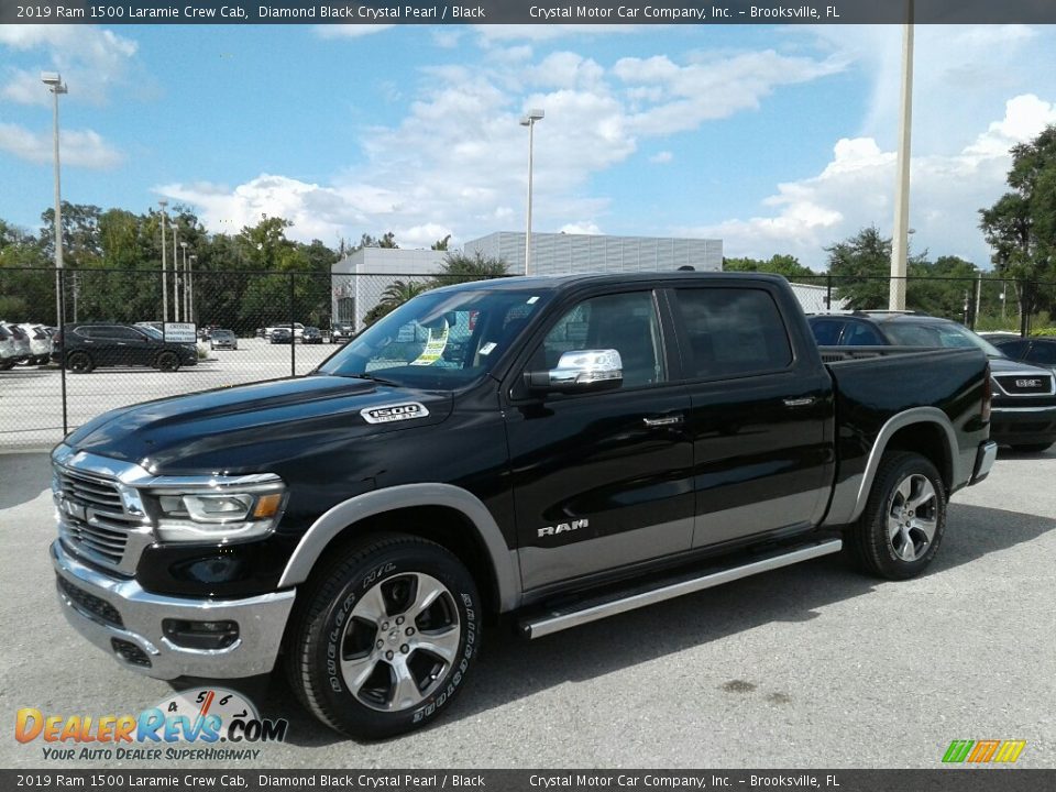 2019 Ram 1500 Laramie Crew Cab Diamond Black Crystal Pearl / Black Photo #1