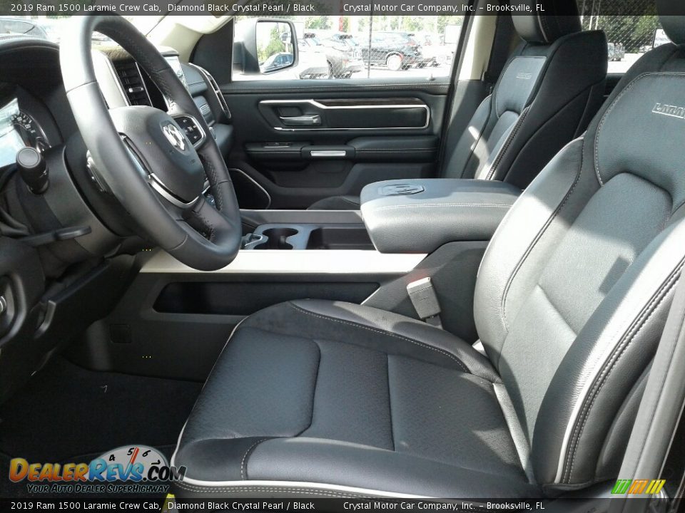 2019 Ram 1500 Laramie Crew Cab Diamond Black Crystal Pearl / Black Photo #9