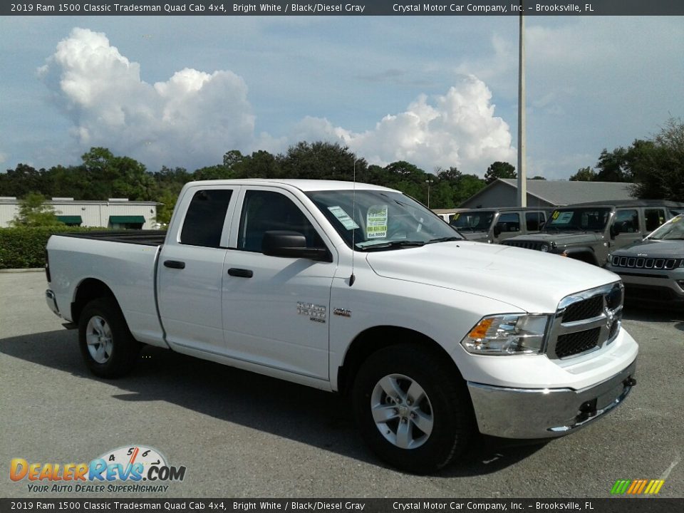 2019 Ram 1500 Classic Tradesman Quad Cab 4x4 Bright White / Black/Diesel Gray Photo #7