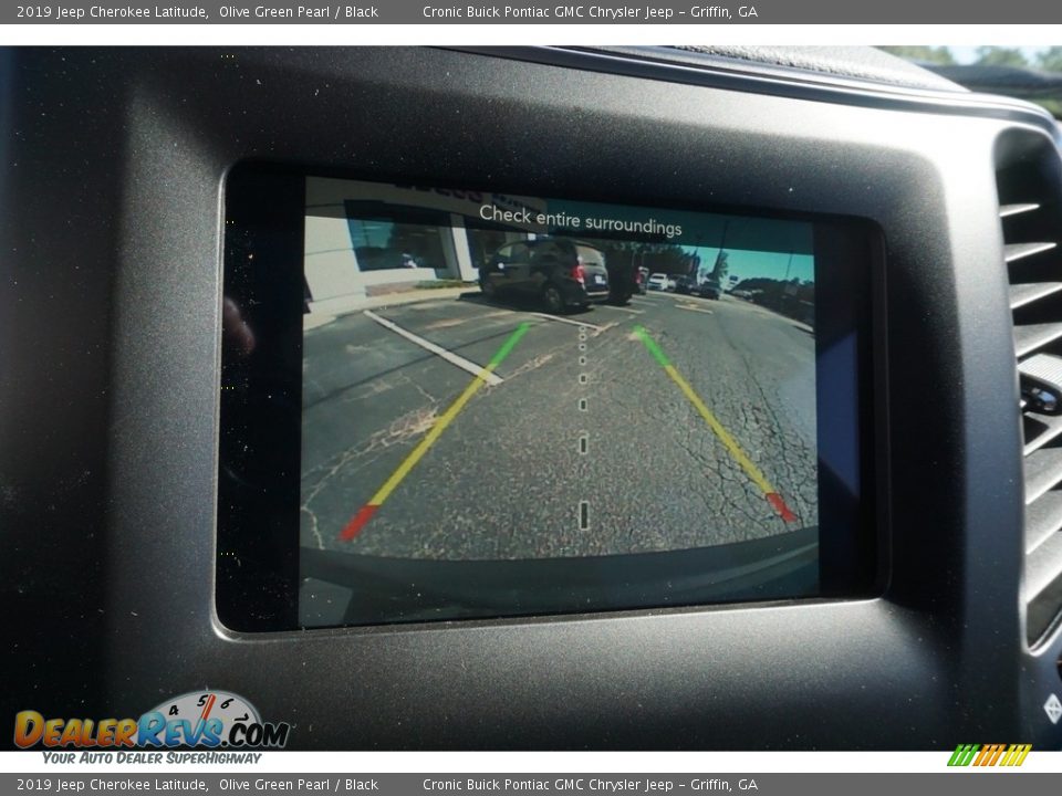 2019 Jeep Cherokee Latitude Olive Green Pearl / Black Photo #6