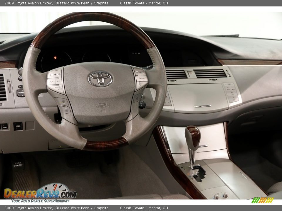 2009 Toyota Avalon Limited Blizzard White Pearl / Graphite Photo #7
