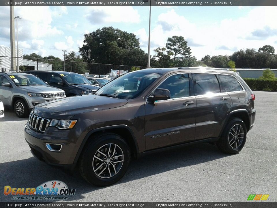 2018 Jeep Grand Cherokee Laredo Walnut Brown Metallic / Black/Light Frost Beige Photo #1
